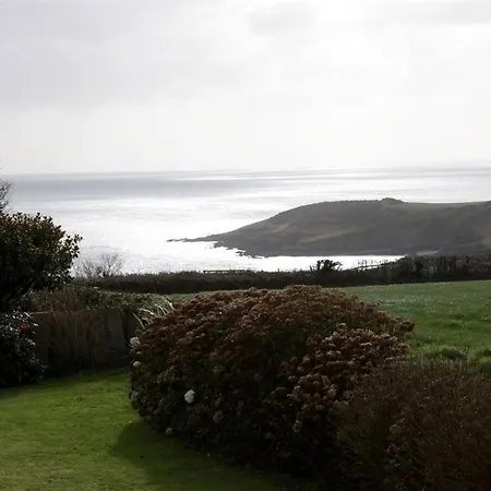 Trelawne Mawnan Smith